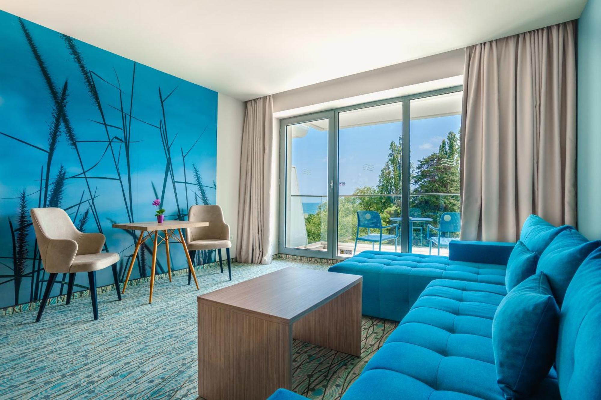 Astoria Hotel All Inclusive & Private Beach Golden Sands Exterior photo